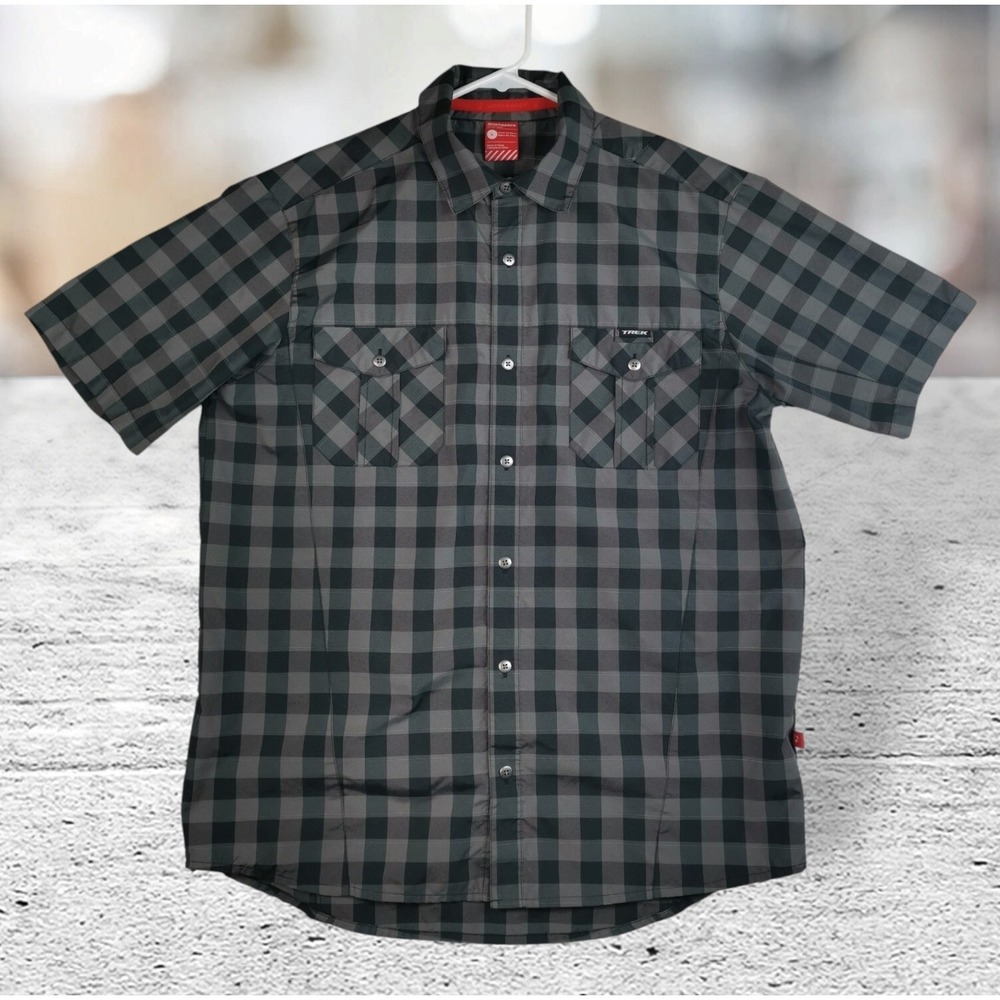 Bontrager Boardwalk Shirt Gray Black Plaid Button Up Shirt Size L Pit To Pit 23